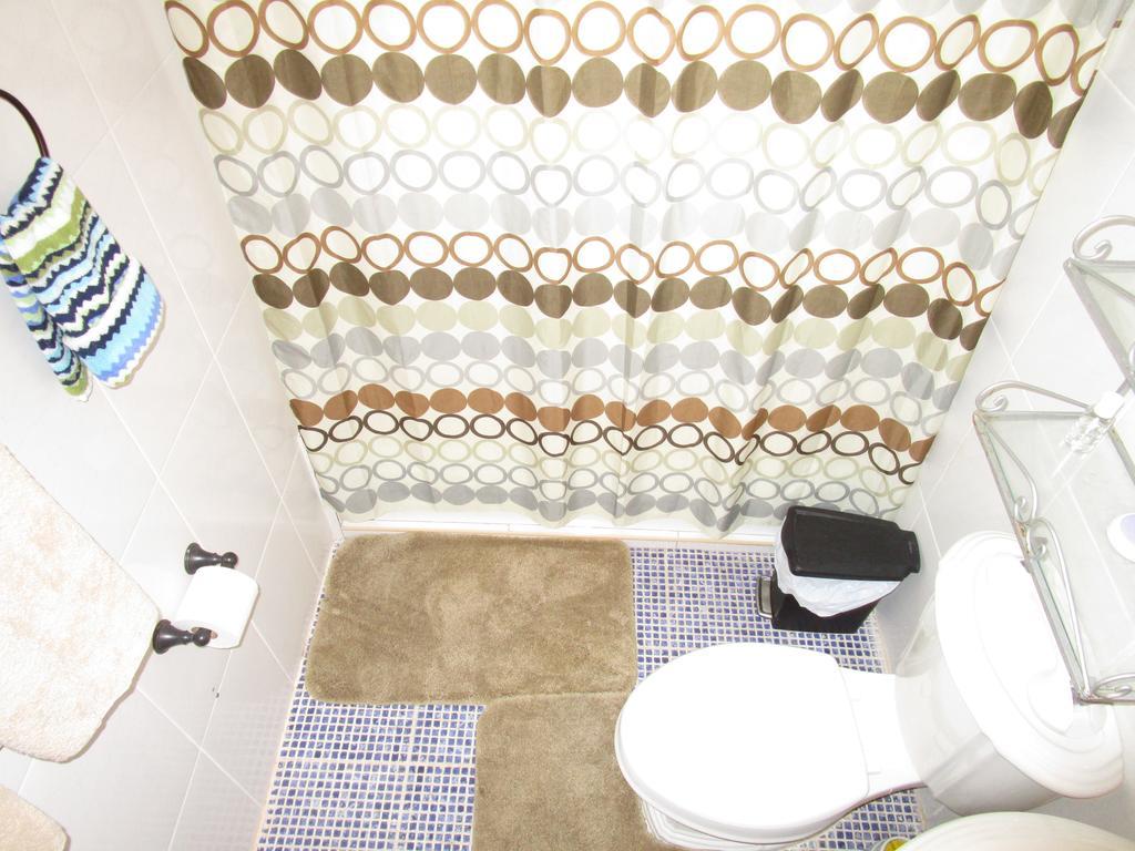 The Residence Portmore Apartments Extérieur photo